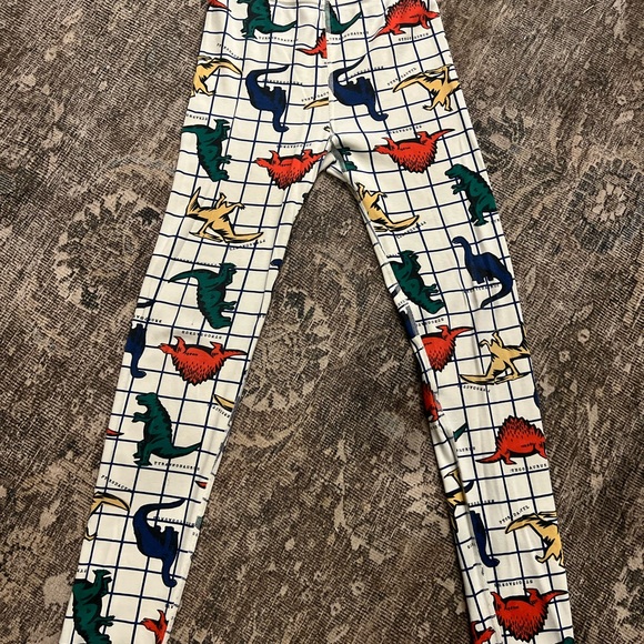 Hanna Andersson Dinosaur PJs 14 - Picture 3 of 6